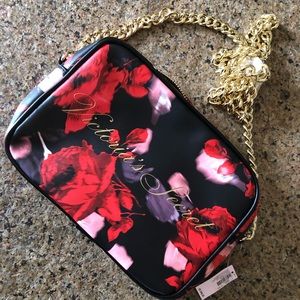 Victoria’s Secret Rose & Gold Chain crossbody NWT